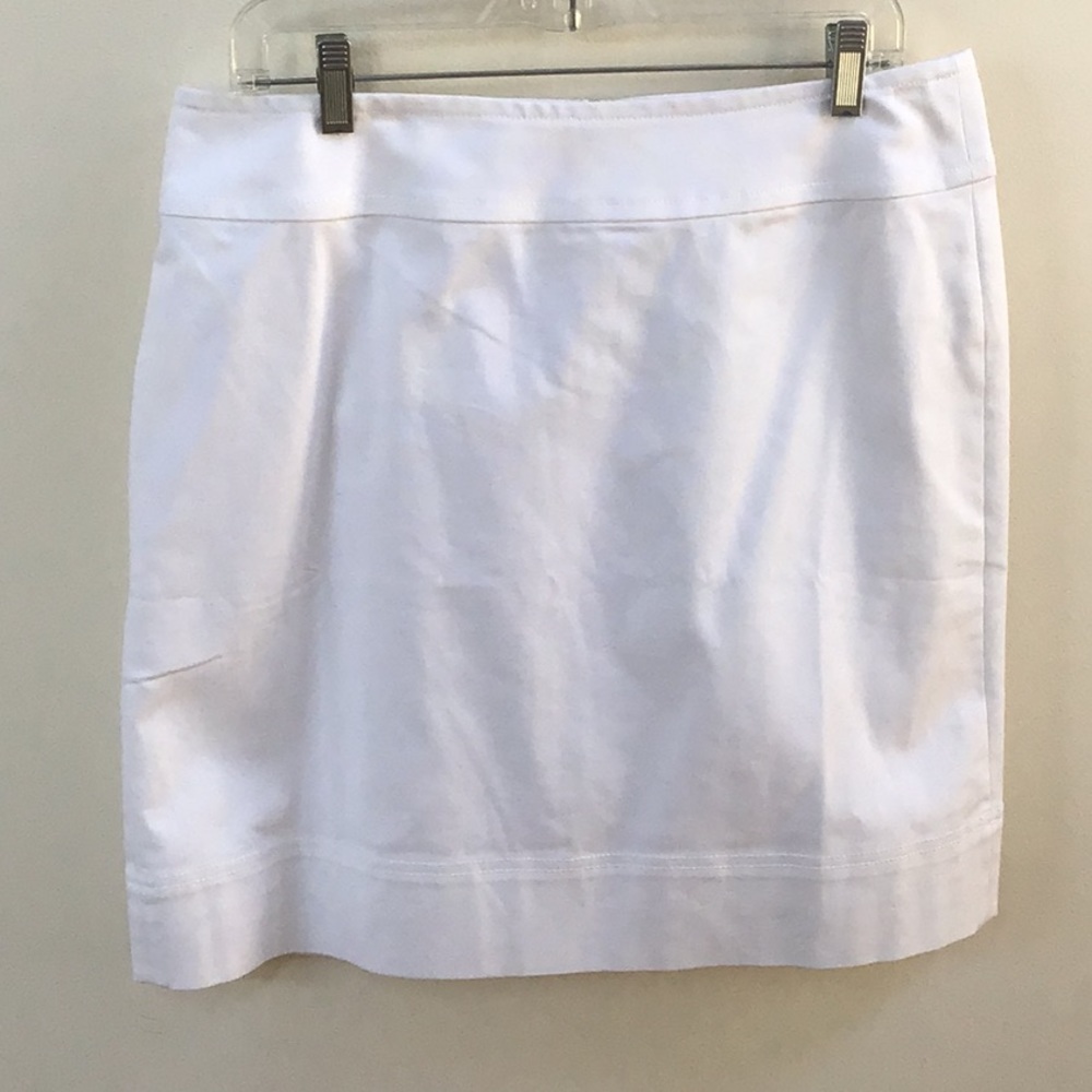 Comfortable white skirt